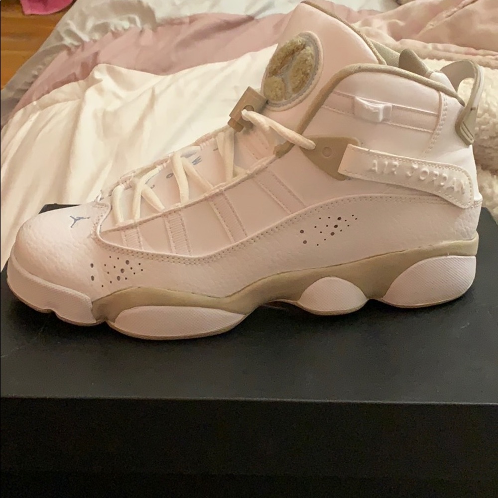 GIRLS' GRADE SCHOOL JORDAN 6 RINGS